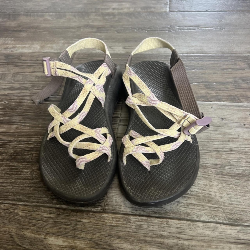 Chaco Women's Yellow Trail Hiking Outdoors Strappy Sport Sandals